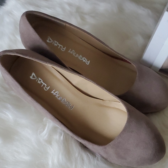 NIB - dirty laundry neutral pumps - Picture 3 of 7